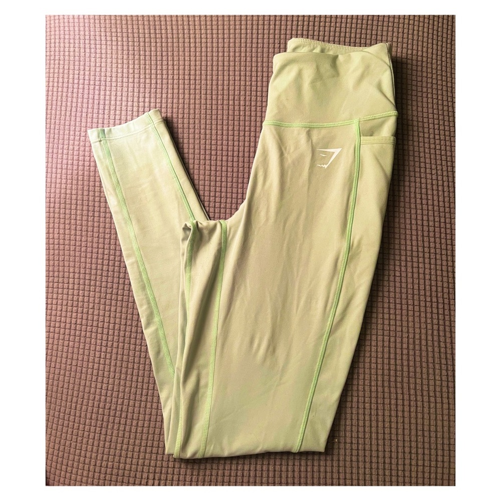 GymShark leggings size S- XS/ Excellent condition. No rips, tears, or stains.